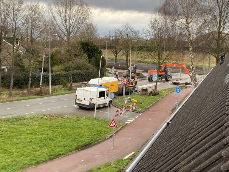 Doorgaand verkeer Burgemeester Bakkerlaan afgesloten