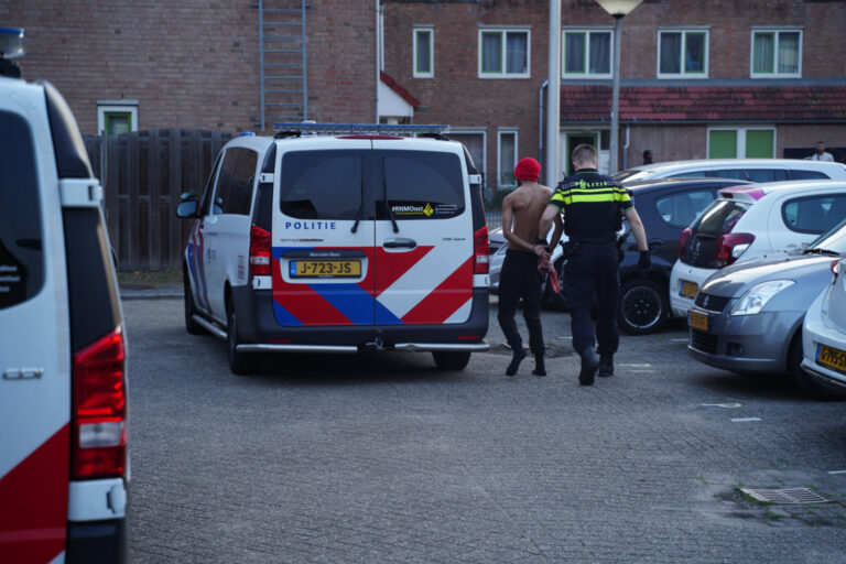 Man in gezicht gestoken bij ruzie in ‘huiselijke sfeer’