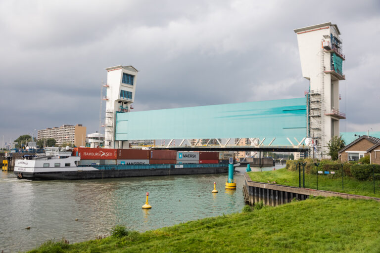 Hollandse IJsselkering gesloten in verband met verwachte hoge waterstand