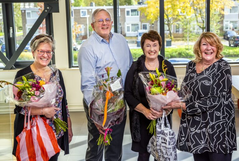 Capelse pleegouders in het zonnetje gezet door wethouder