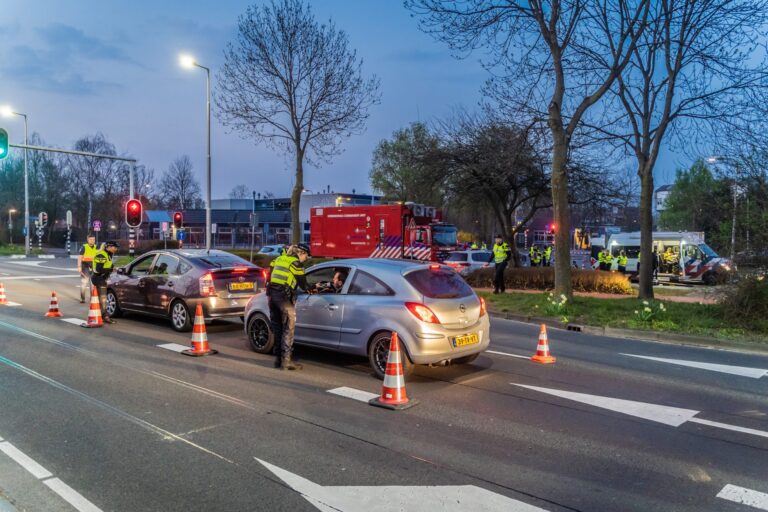 Grote verkeerscontrole gericht op ondermijning op Capelseweg