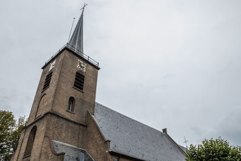 Kerkklokken luiden voor vrede en recht in Oekraïne