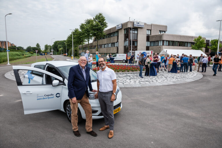 Burgemeester van Dijklaan in bijzijn van omwonenden in gebruik genomen