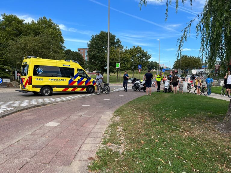 Twee gewonden na ongeluk op Kerklaan