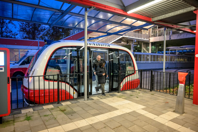 ParkShuttle rijdt weer na drie jaar van afwezigheid