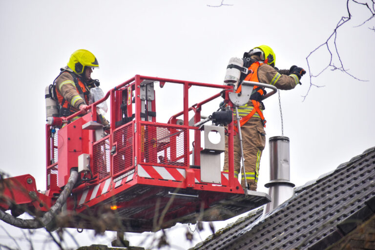 Kleine brand schoorsteen Morgental