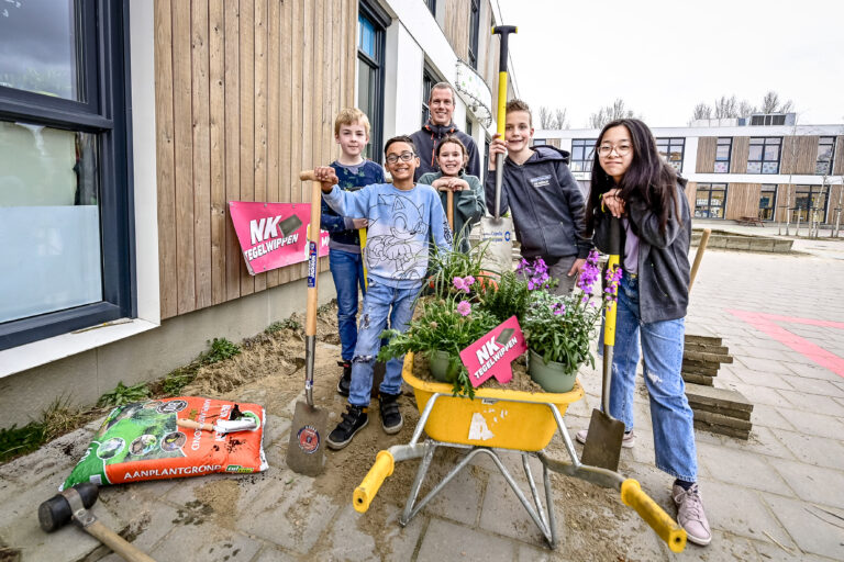 Kindercollege trapt NK Tegelwippen in Capelle af