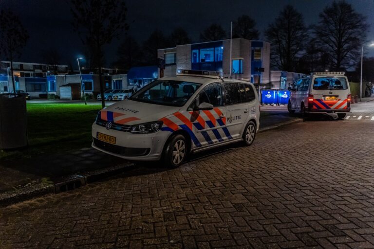 Politiehelikopter ingezet na vuurwapenmelding in wijk Schenkel