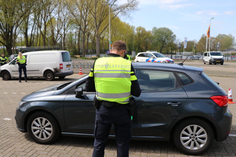 Meerdere auto’s in beslag genomen bij verkeerscontrole