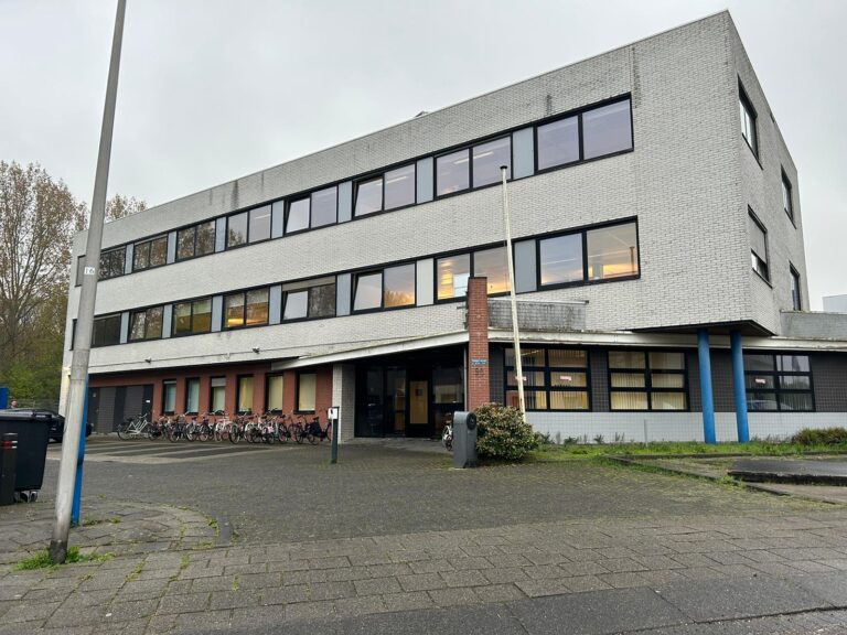 Gemeente verlengt opvang asielzoekers Barbizonlaan tot 1 januari 2024