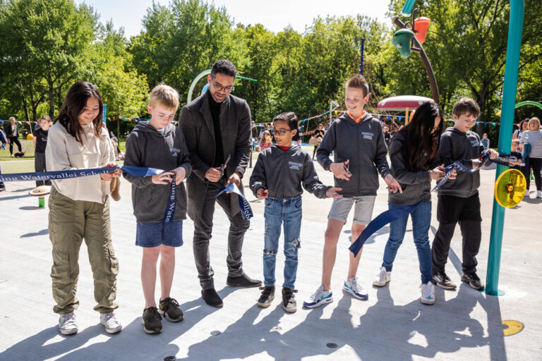 Speelplaats De Watervallei en Skatepark weer open na grote opknapbeurt