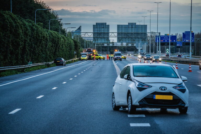 Update | Automobilist (62) overleden na ongeval op A16