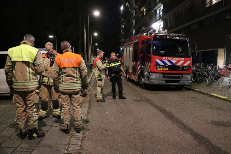 Update | Meerdere huishoudens aan Valeriusrondeel zonder stroom door waterlekkage