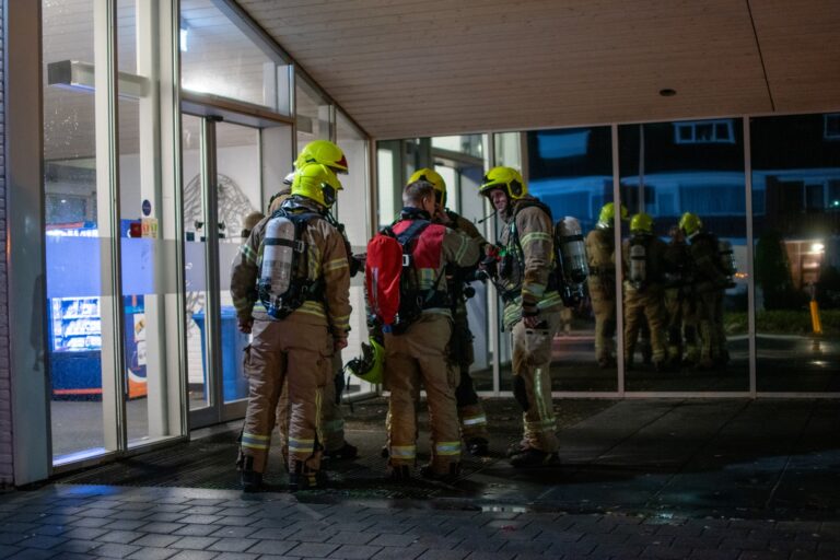 Zwembad De Lansingh ontruimd na brand