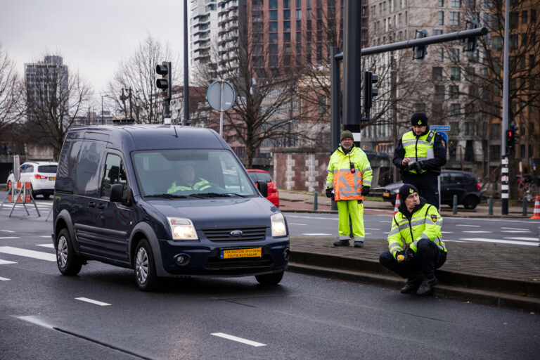 [VIDEO] Aanvullend onderzoek naar dodelijk ongeval op Maasboulevard in Rotterdam