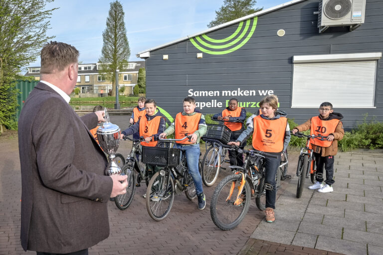 Capelse leerlingen doen verkeersexamen: “belangrijk dat kinderen verkeersregels kennen”