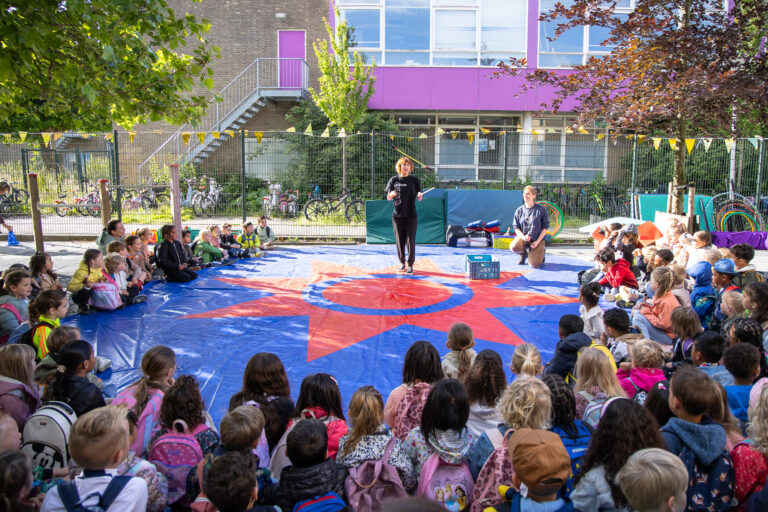 Montessori in Capelle viert 50-jarig bestaan met feestweek voor kinderen