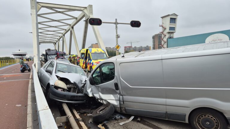 Algerabrug (N210) vrijgegeven na ongeval