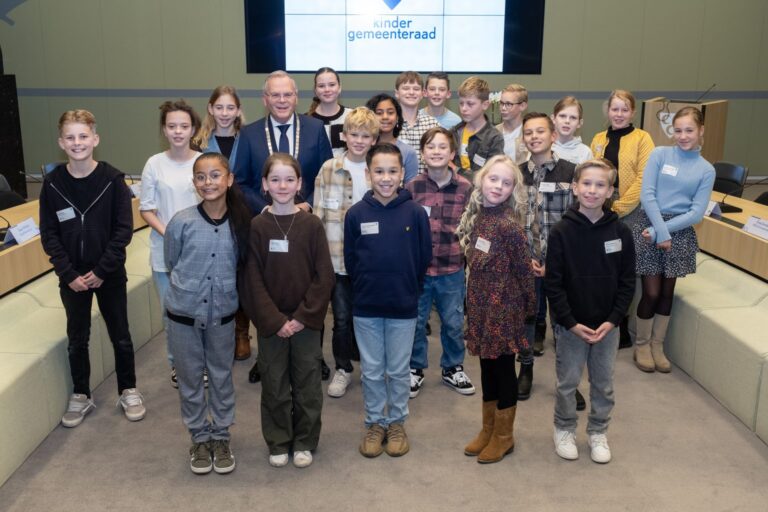 Nieuwe kindergemeenteraad geïnstalleerd in Krimpen aan den IJssel