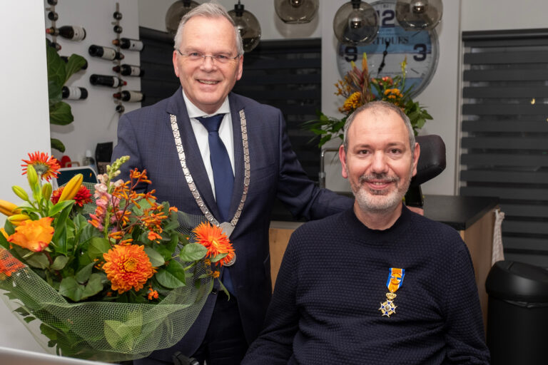 Krimpenaar Robbert Jan Stuit benoemd tot Officier in Orde van Oranje-Nassau