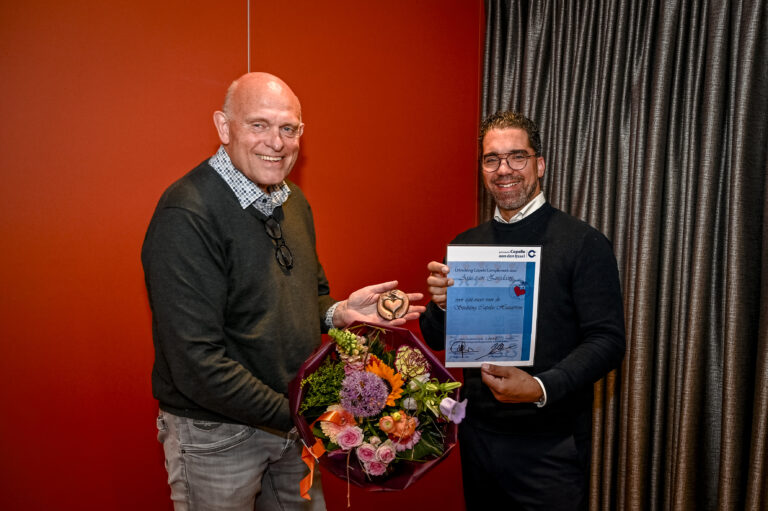 Arie van Zuijdam ontvangt gemeentelijke onderscheiding