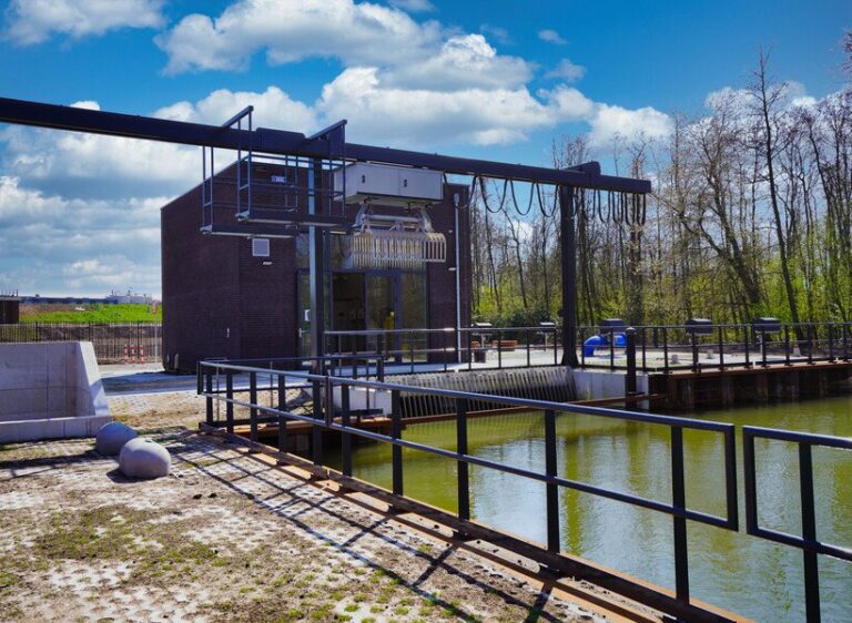 Nieuw gemaal Hitland aan Groenendijk is klaar