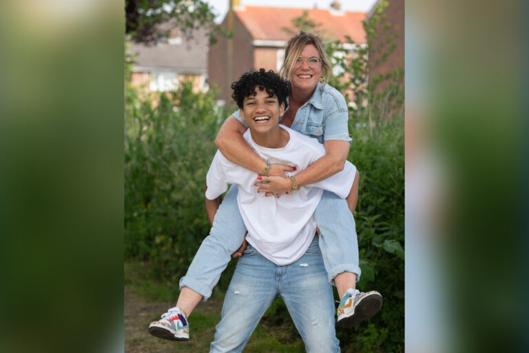 Foto-expositie ‘Dagelijks leven in Schenkel’ moet zorgen voor nog meer verbinding in de wijk