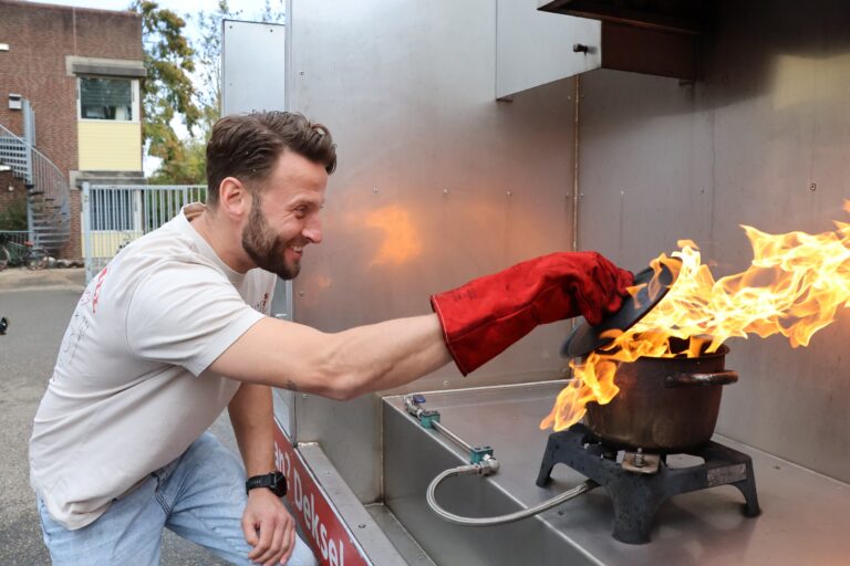 [FOTO] Open dag brandweerkazerne Slotlaan groot succes