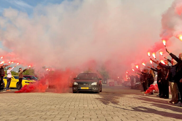 Laatste eerbetoon bij De Kuip voor overleden Capellenaar