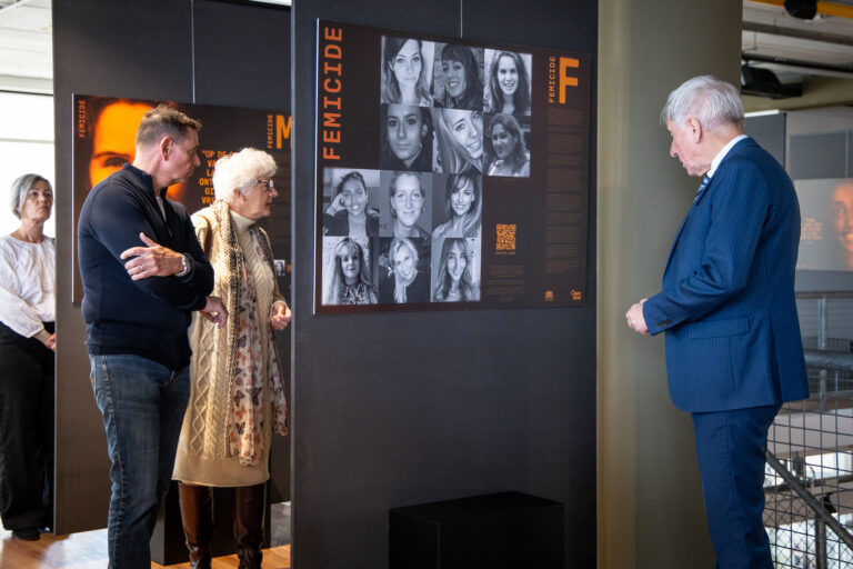 Reizende tentoonstelling over femicide nu te zien in Capelse bibliotheek