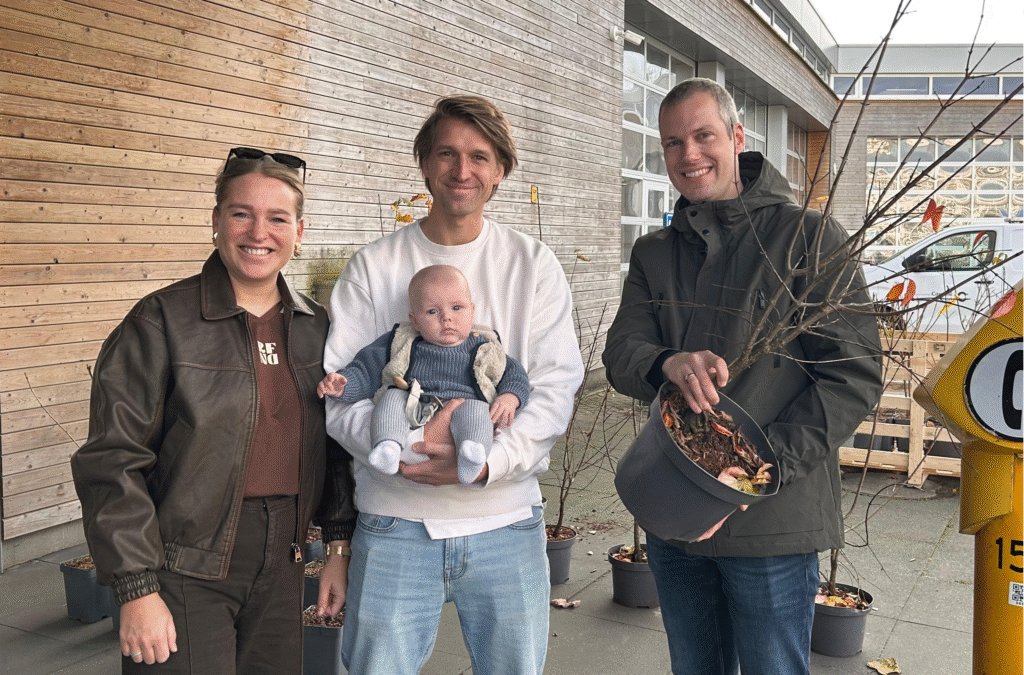 Eerste Capelse geboortebomen uitgereikt