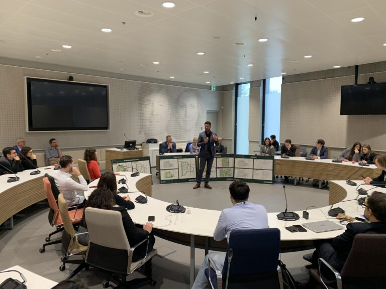 Jonge Italiaanse burgemeesters bezoeken Zuidplas