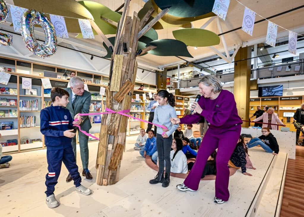 Vernieuwde bibliotheek geopend tijdens jubileumjaar