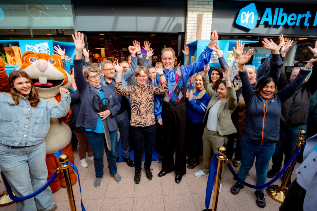Albert Heijn in De Koperwiek heropend na verbouwing