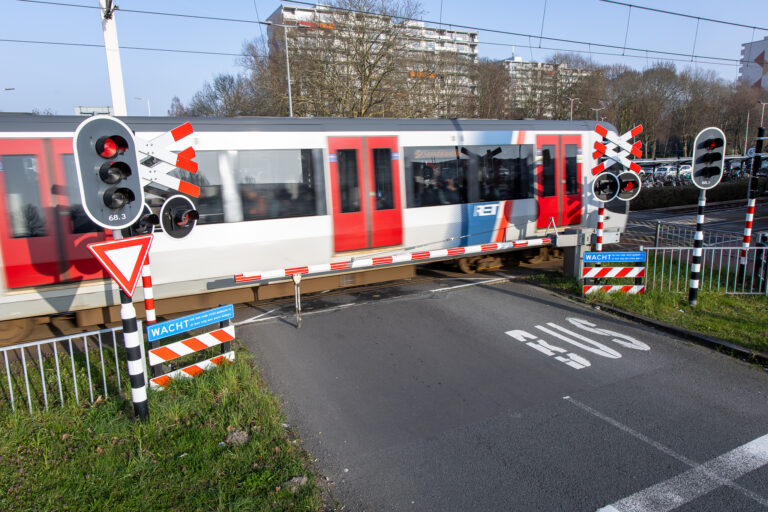 Metroverkeer gestremd na ongeval bij metrostation Schenkel
