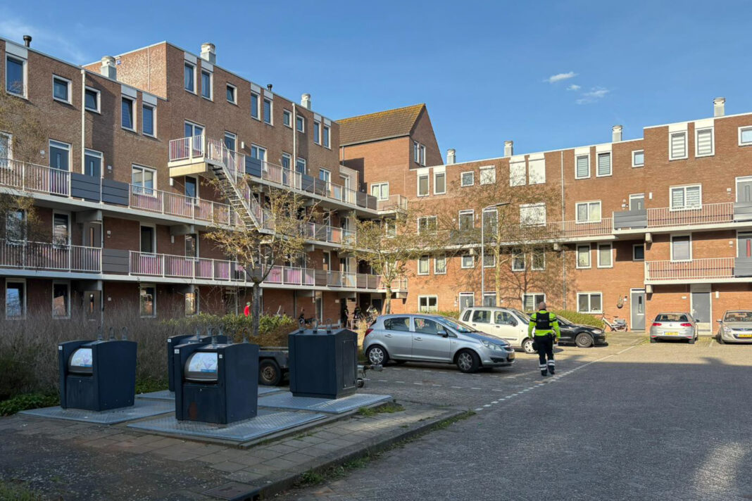 Agenten aan de Kringdans na een woningoverval