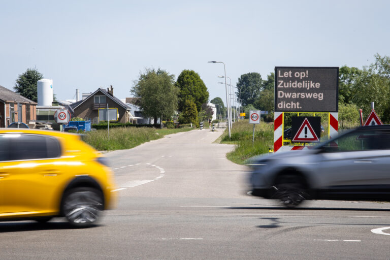Zuidelijke Dwarsweg tot eind juli afgesloten