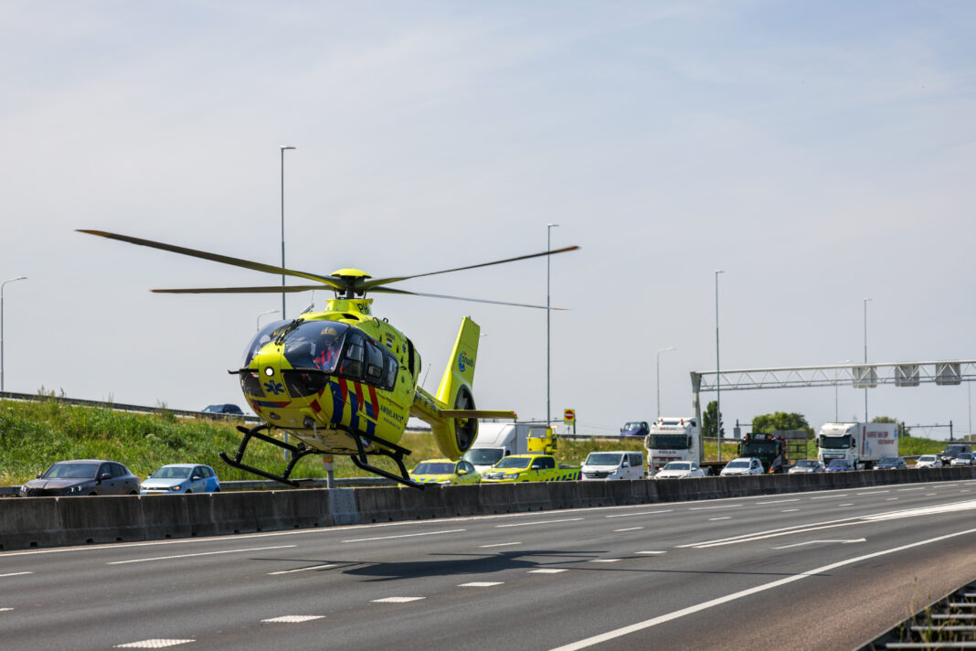 Snelweg A12 bij Zevenhuizen weer open na calamiteit.
