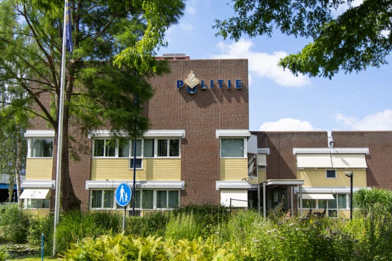 Het politiebureau aan de Slotlaan