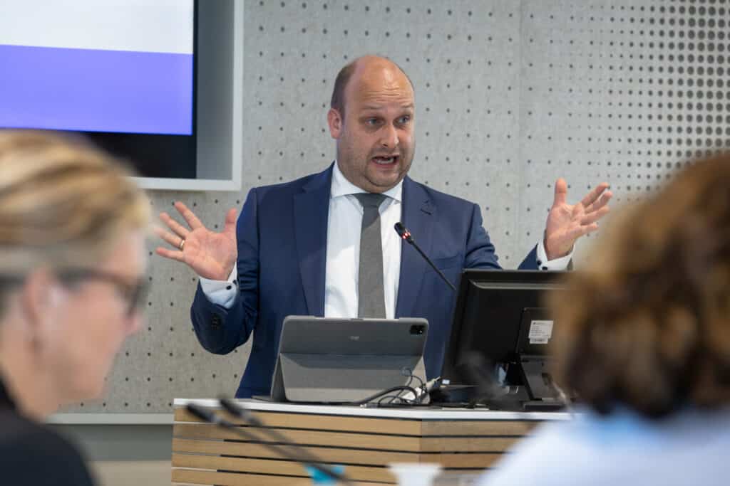 Politieke verhoudingen in Zuidplas op scherp na vergadering over Zomernota