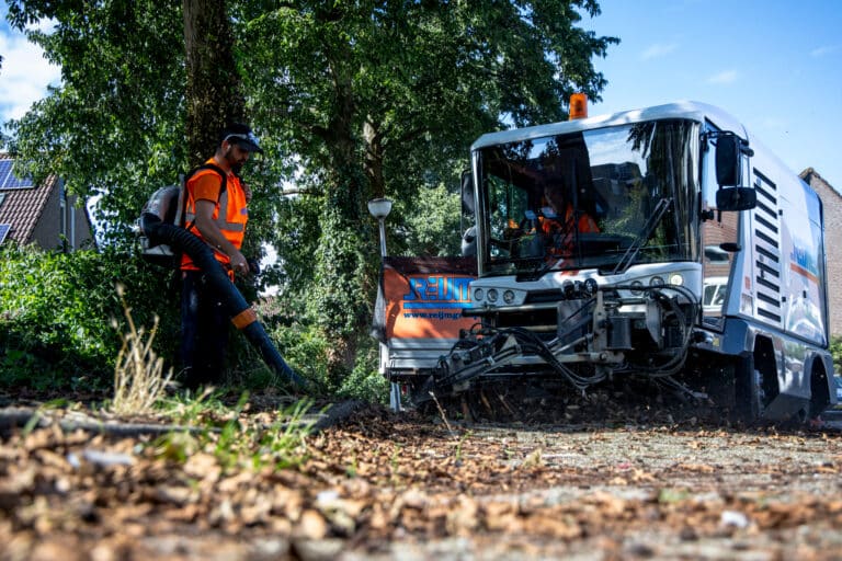 Gemeente haalt achterstallig groenonderhoud in: “klachten zijn heel terecht”