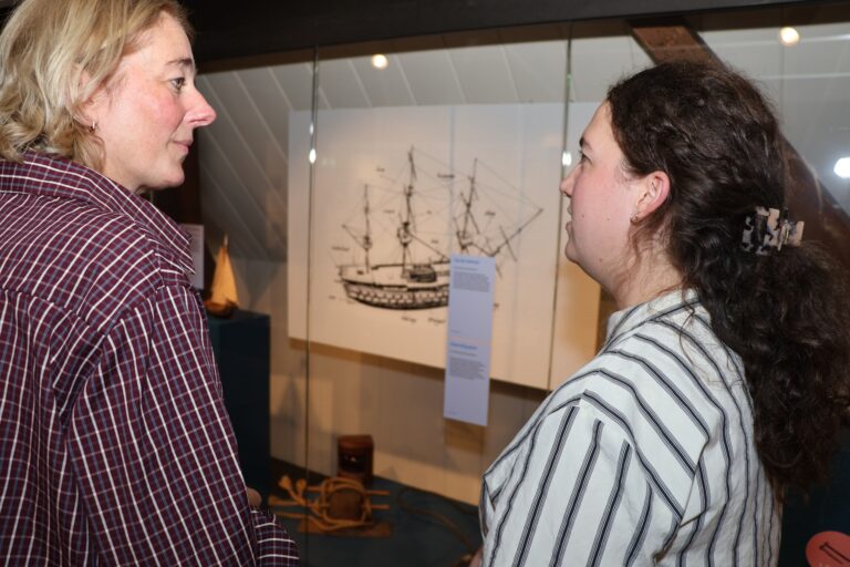 Oorsprong van spreekwoorden verteld in nieuwe tentoonstelling Streekmuseum Krimpenerwaard